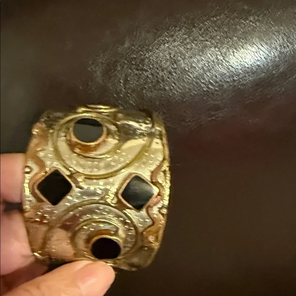 Vintage Artisan Mixed Metal Brutalist With Black Onyx Cuff Bracelet - Picture 8 of 13